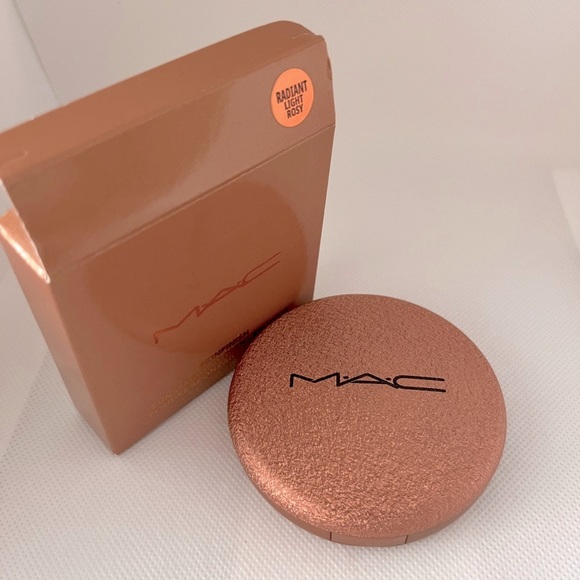 New MAC Skinfinish SunStruck Radiant Bronzer - Radiant Light Rosy - Picture 2 of 4